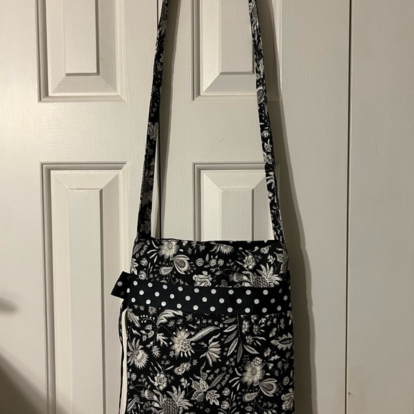 EUC BEAUTIFULLY HANDMADE (not by me) Crossbody Bag - Picture 2 of 8